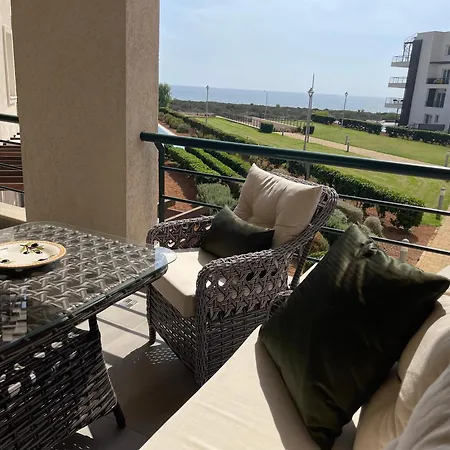 Olive By The Sea Apartament