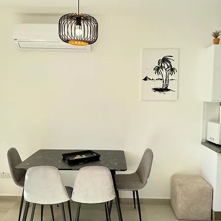 Olive By The Sea Apartment